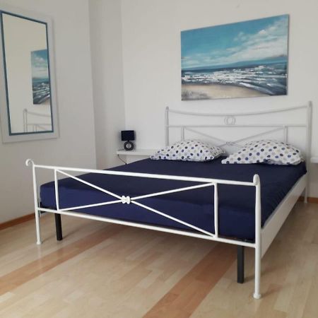 Lana Apartments Trogir Buitenkant foto