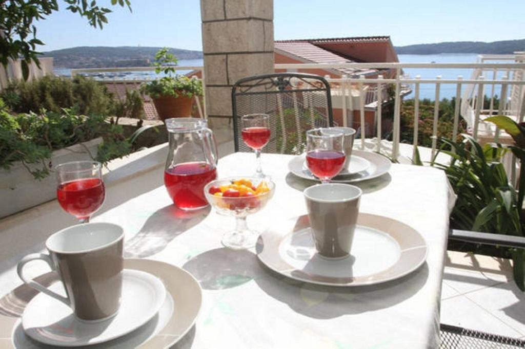 Lana Apartments Trogir Buitenkant foto