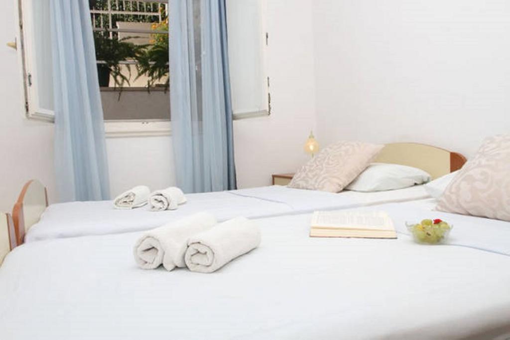Lana Apartments Trogir Buitenkant foto