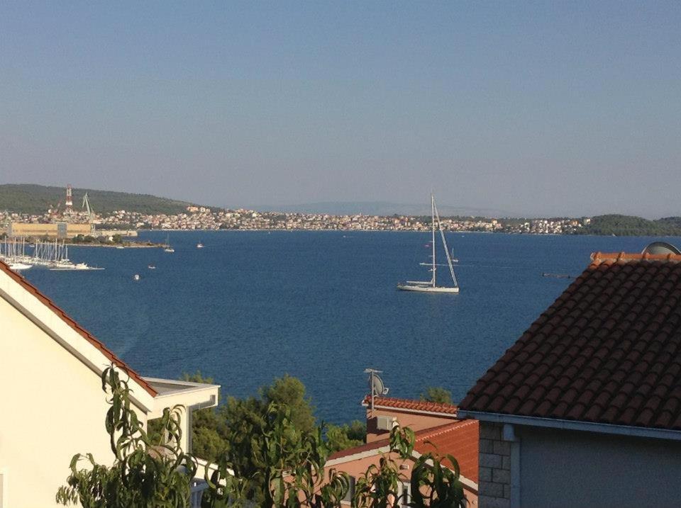 Lana Apartments Trogir Buitenkant foto